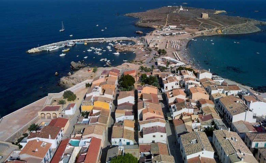 Excursión a Tabarca, Santa Pola y la laguna Rosa de Torrevieja
