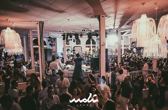 Jueves 6 de Agosto - DURISIMO X QUIKE AV