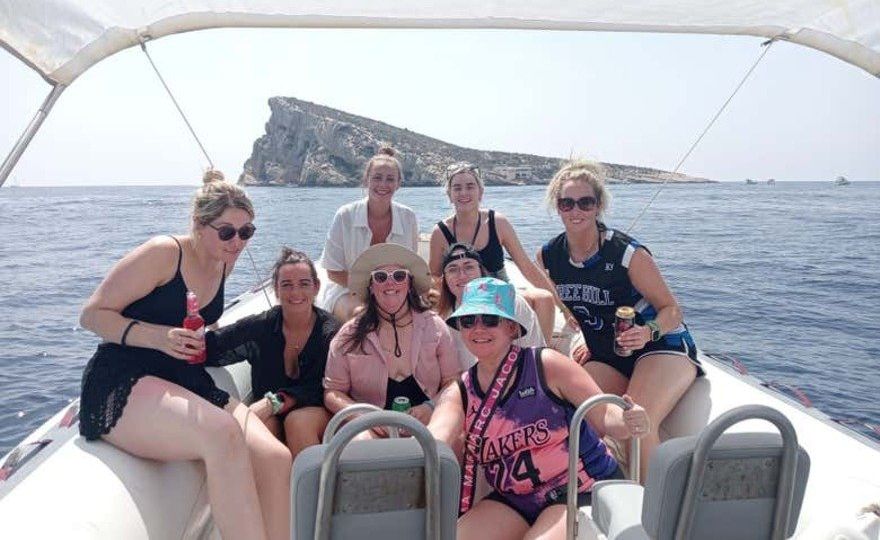 Alquiler de barco con patrón en Benidorm