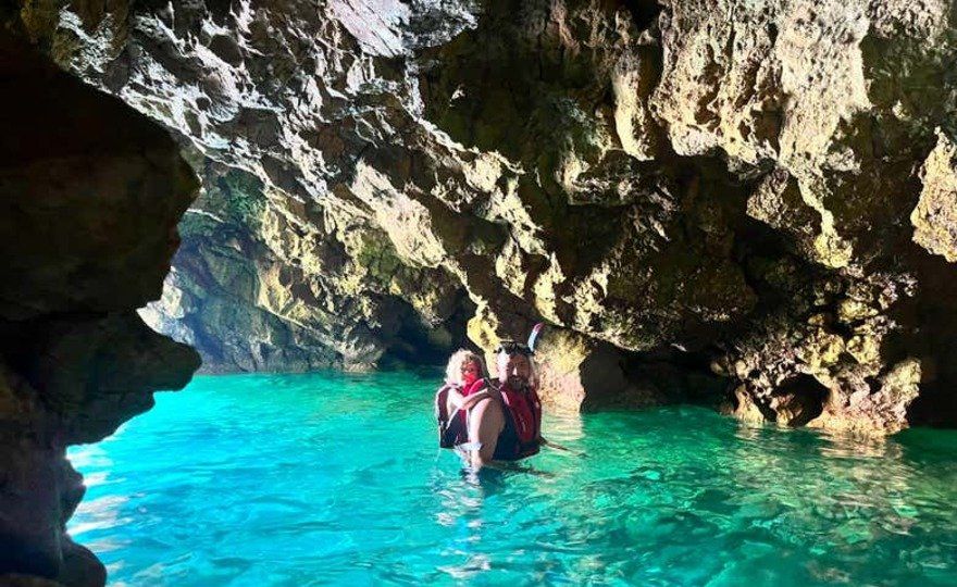 Tour en kayak por Cala Tangó