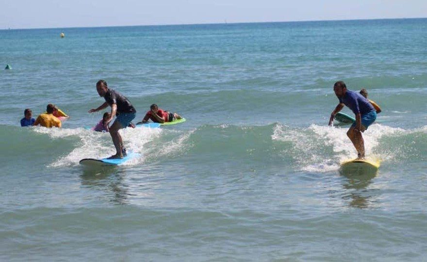 Curso de surf en El Campello