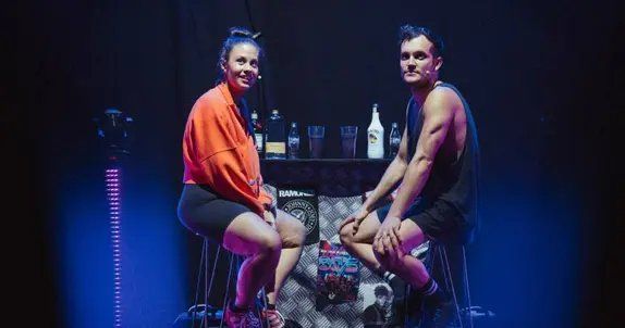 ¡BIENVENIDOS! Un musical con los éxitos de los 80's y los 90's-Granada
