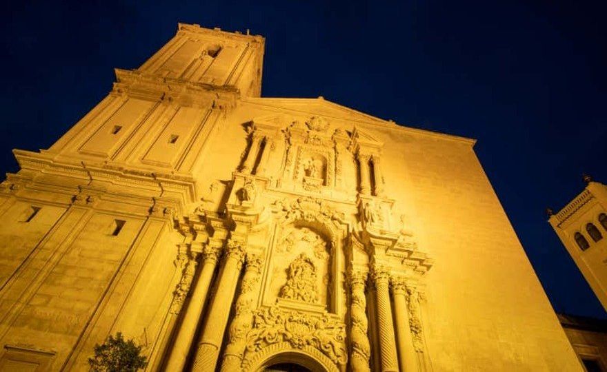 Tour de los misterios y leyendas de Elche