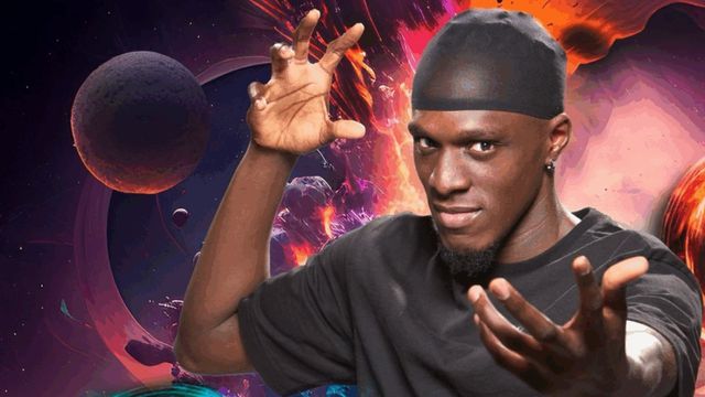 El multiverso de Wiz Problema llega a Elda con humor, magia y un juego escénico muy singular
