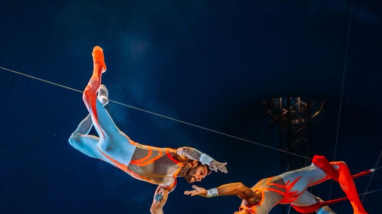 Circo Quirós toma Alicante con acrobacias, música y humor para toda la familia